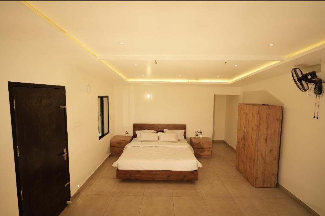 Bed and Breakfast Misty Hideout Kakkadampoyil Екстер'єр фото