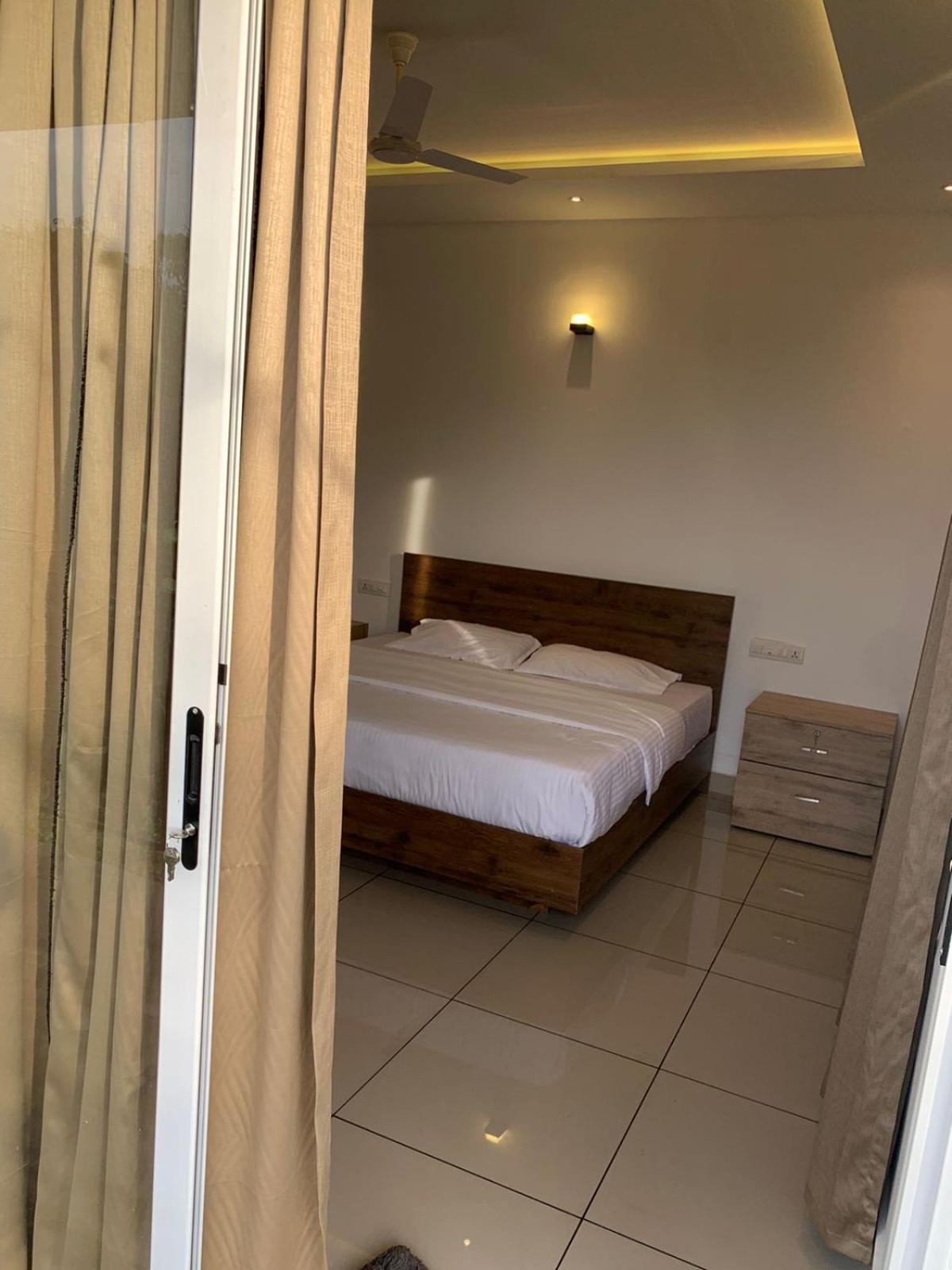 Bed and Breakfast Misty Hideout Kakkadampoyil Екстер'єр фото